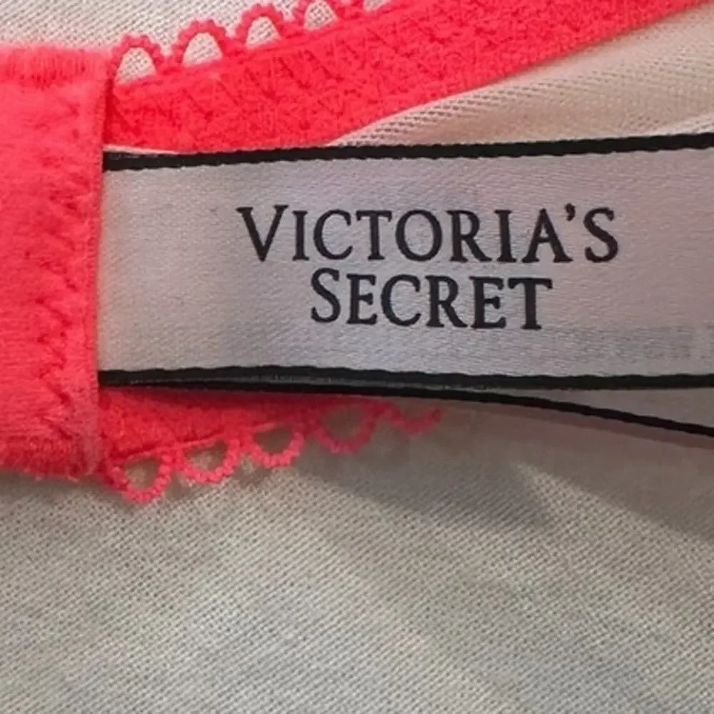 Victoria's Secret Dream Angels Floral Cream Orange Embroidered Bra 32D